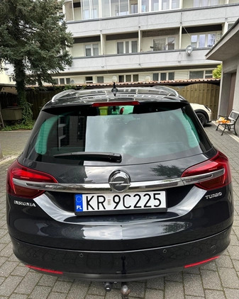 Opel Insignia cena 43000 przebieg: 178000, rok produkcji 2015 z Kraków małe 106